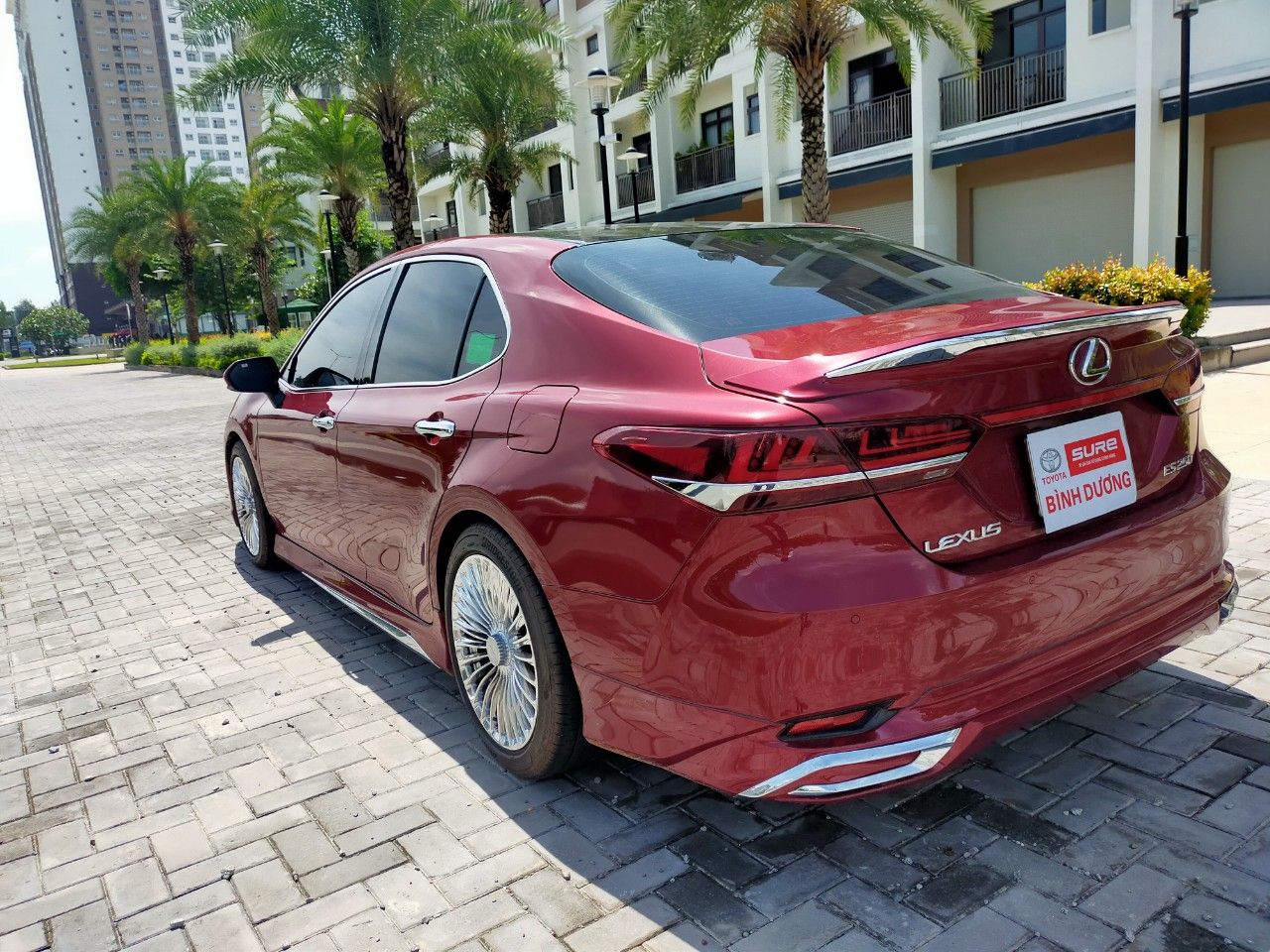 Toyota Camry 2021 - Bảo hành chính hãng lên đến 2025