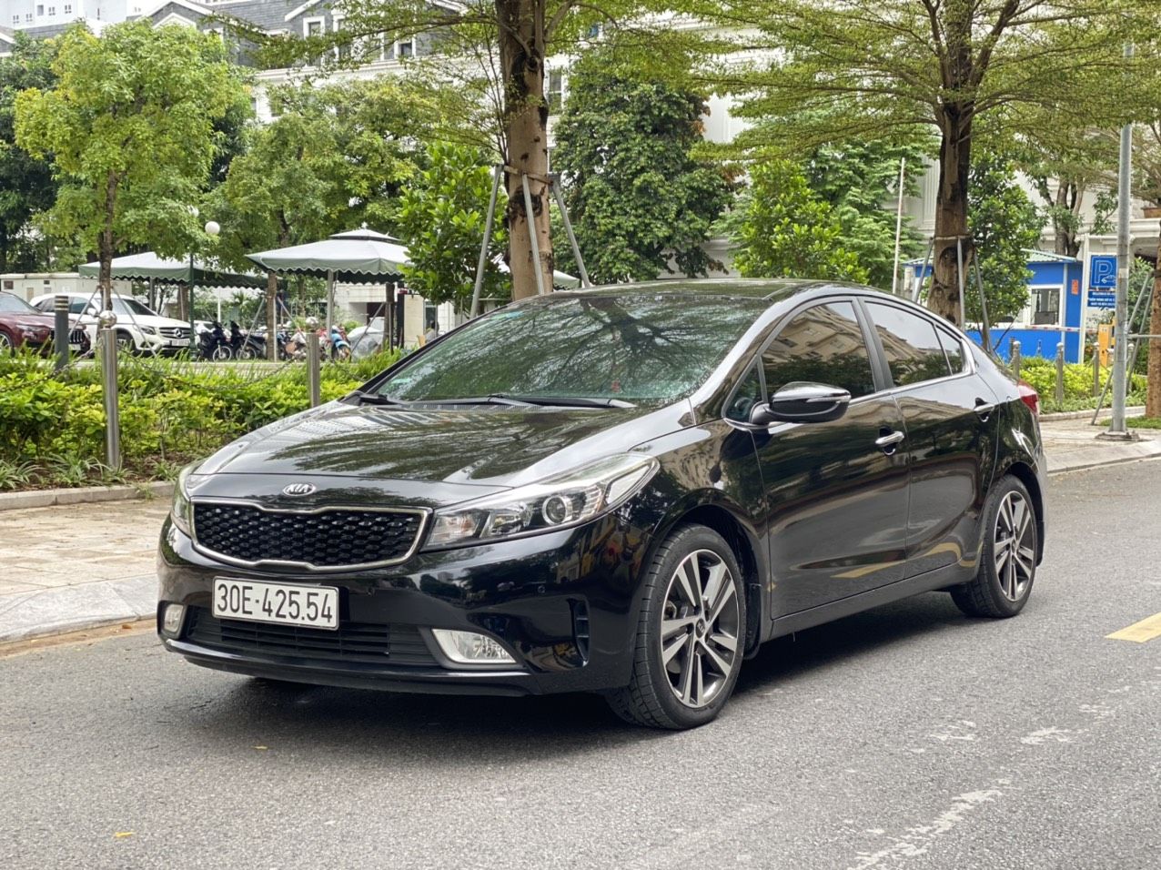 Kia Cerato 2017 - Đăng ký 2017, còn mới giá 515tr