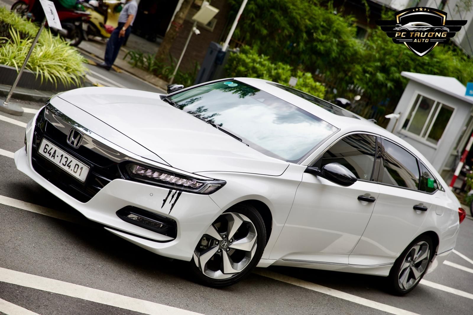 Honda Accord 2022 - Sensing 2022, odo chỉ 15.000km, biển SG cực mới