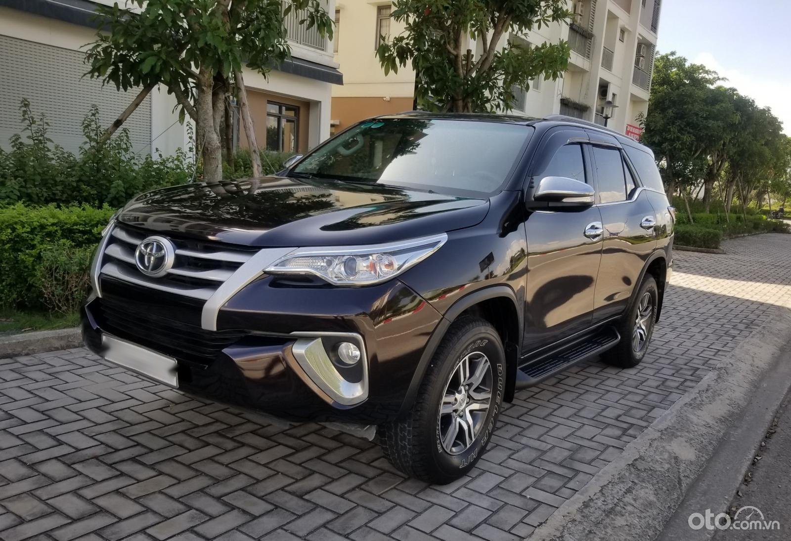 Toyota Fortuner 2017 - Giảm tiền mặt, tặng bảo dưỡng