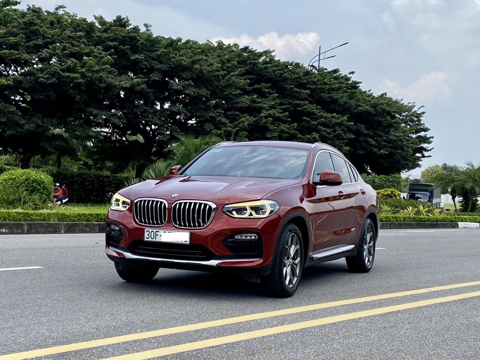 BMW X4 2018 - Cửa nóc to siêu hiếm