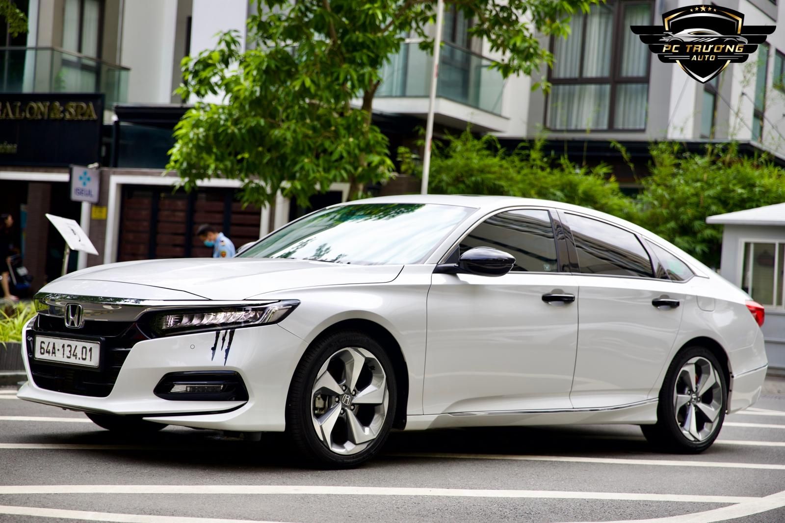 Honda Accord 2022 - Sensing 2022, odo chỉ 15.000km, biển SG cực mới