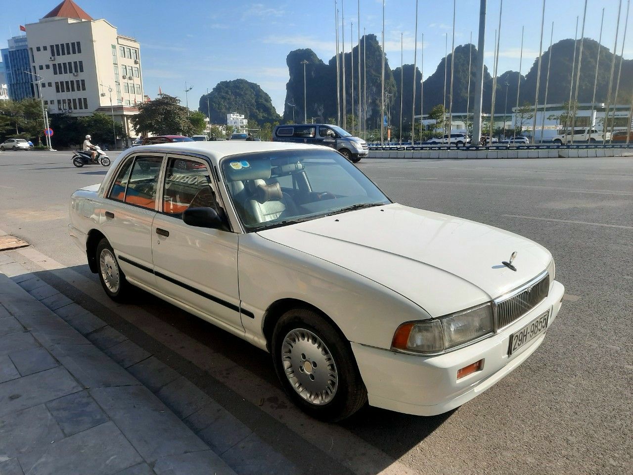 Nissan Laurel 1989 - Máy dầu số tự động