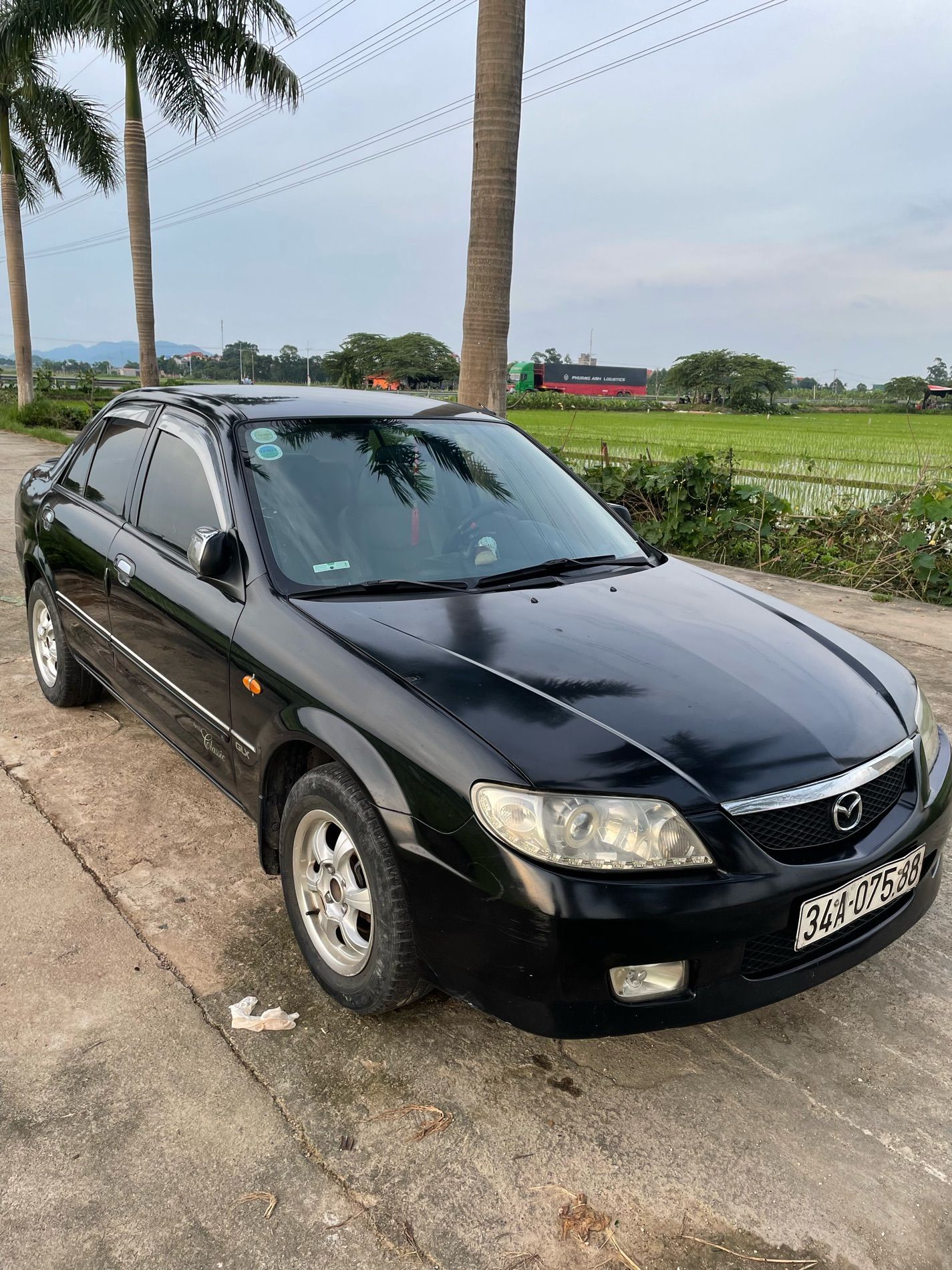 Mazda 323 2003 - Xe ít sử dụng giá tốt 105tr