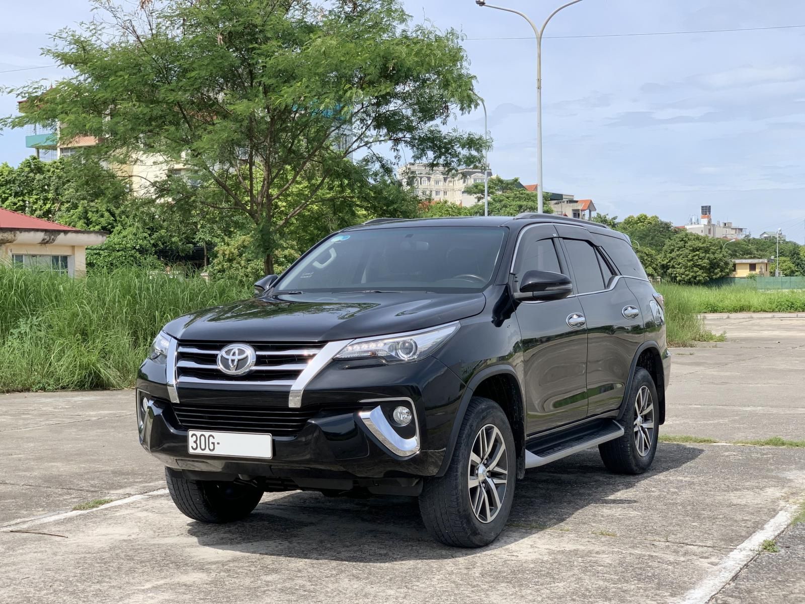 Toyota Fortuner 2019 - Máy dầu, hai cầu