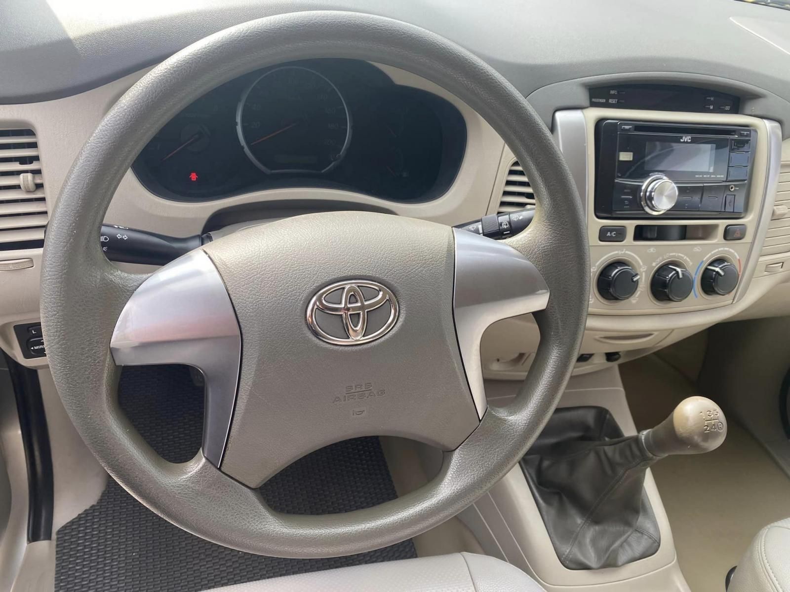 Toyota Innova 2015 - Xe số sàn