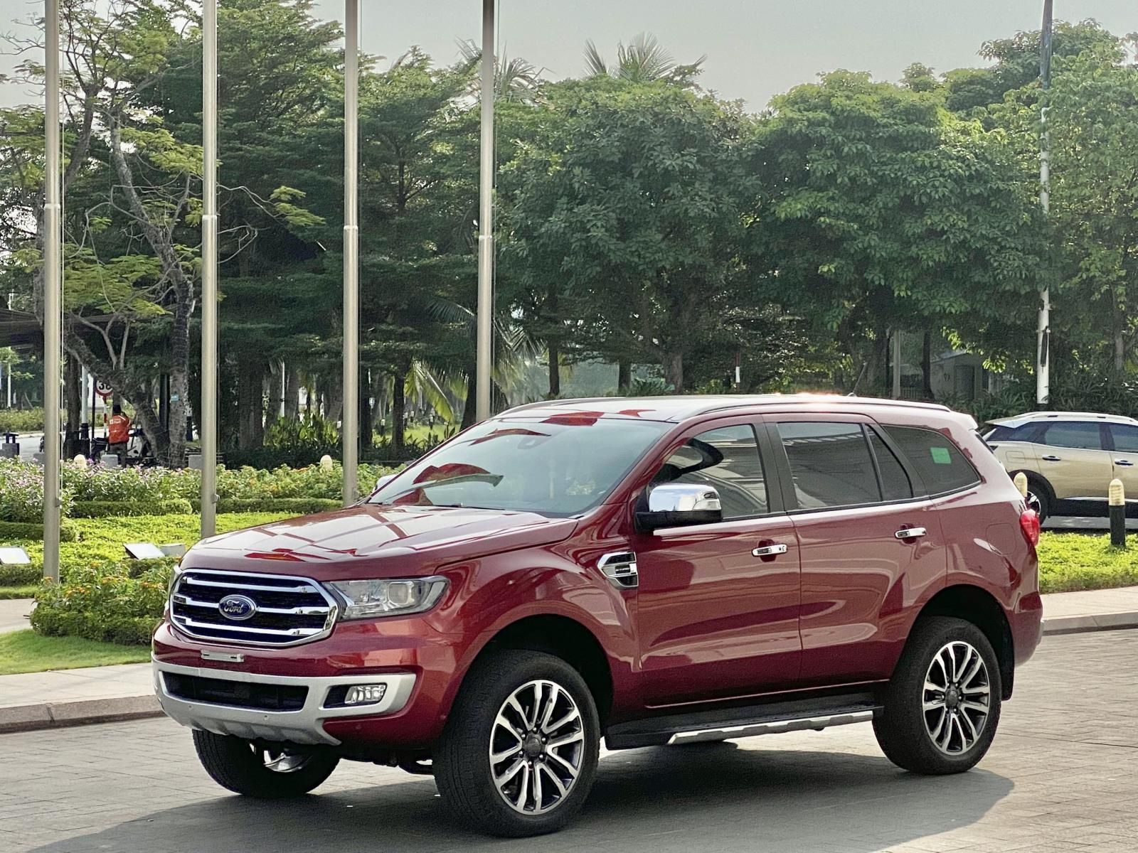 Ford Everest 2020 - Odo 2 vạn chủ từ đầu - không lỗi nhỏ, full lịch sử hãng