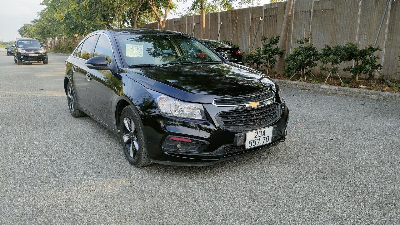 Chevrolet Cruze 2016 - Bản đủ đăng ký lần đầu 2016 xe gia đình giá tốt