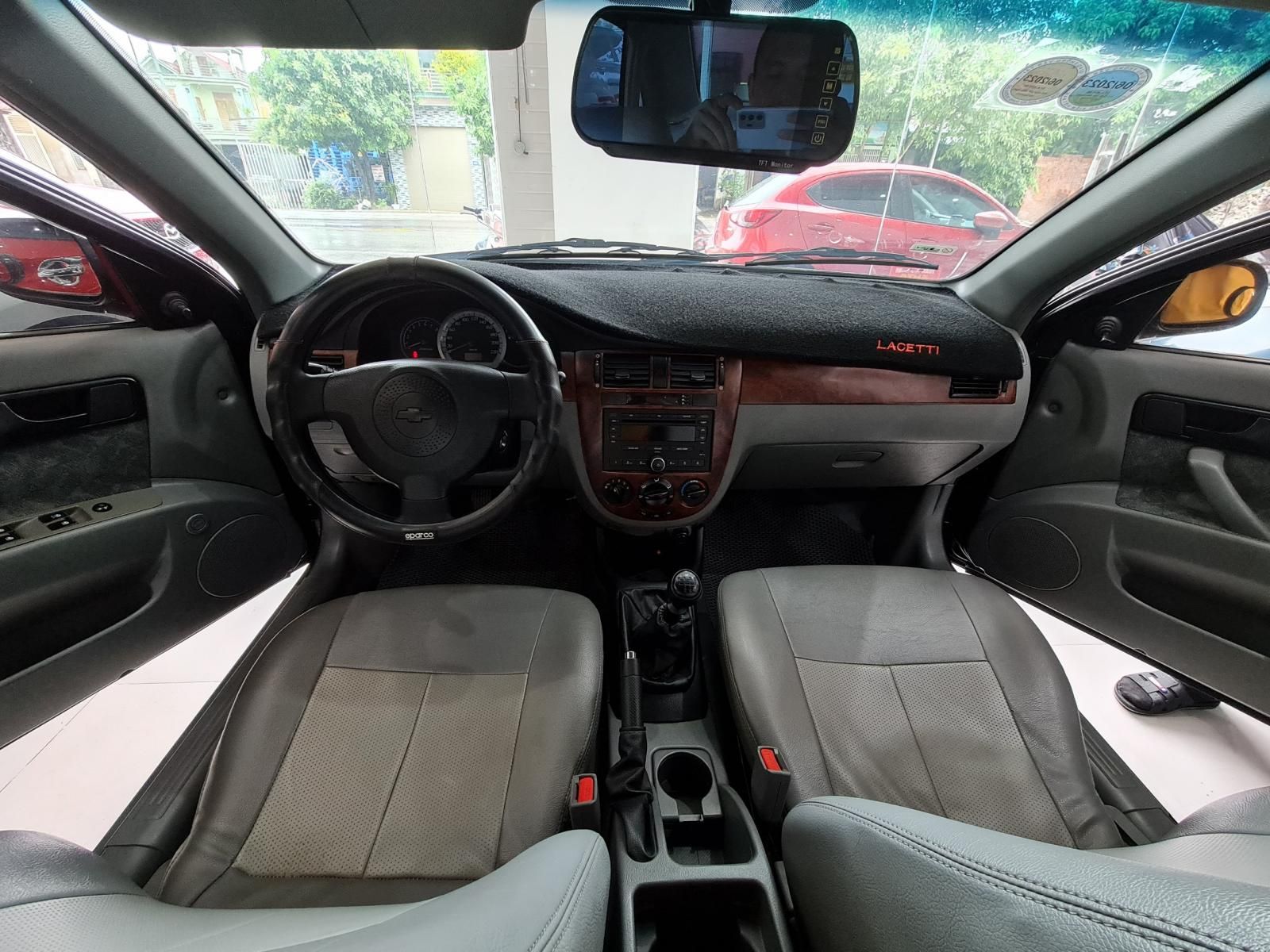 Chevrolet Lacetti 2012 - Bán gấp xe, máy móc đi êm ru, giá tốt bán nhanh cho ace thiện chí