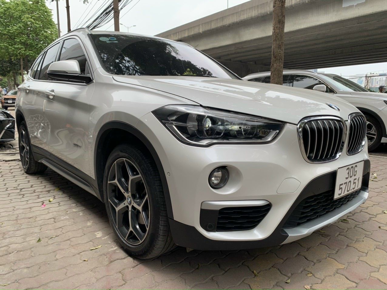 BMW X1 2018 - giá 1 tỷ 370 triệu