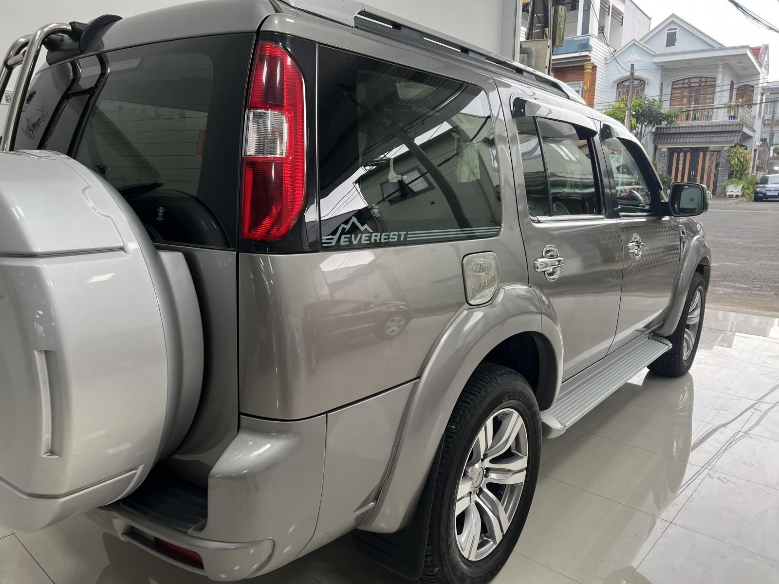 Ford Everest 2010 - Giá 385tr