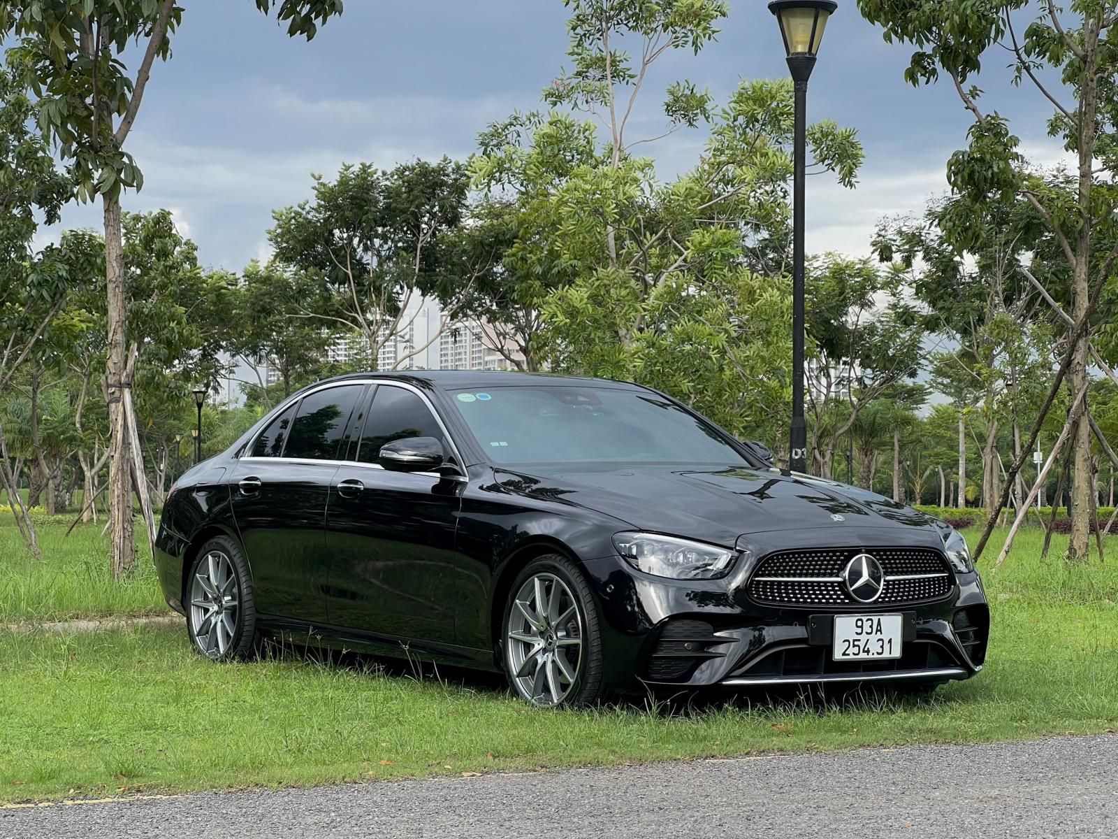 Mercedes-Benz 2021 - Đăng ký cuối 2021