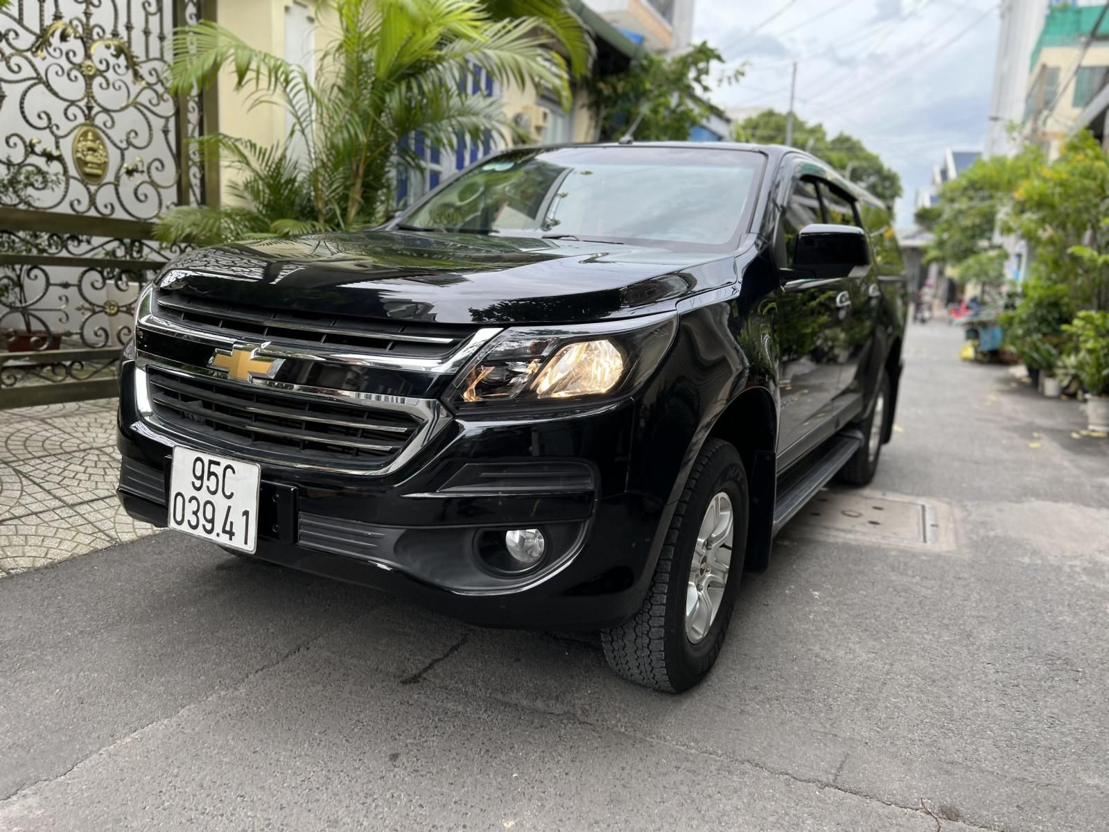 Chevrolet Colorado 2018 - Màu đen