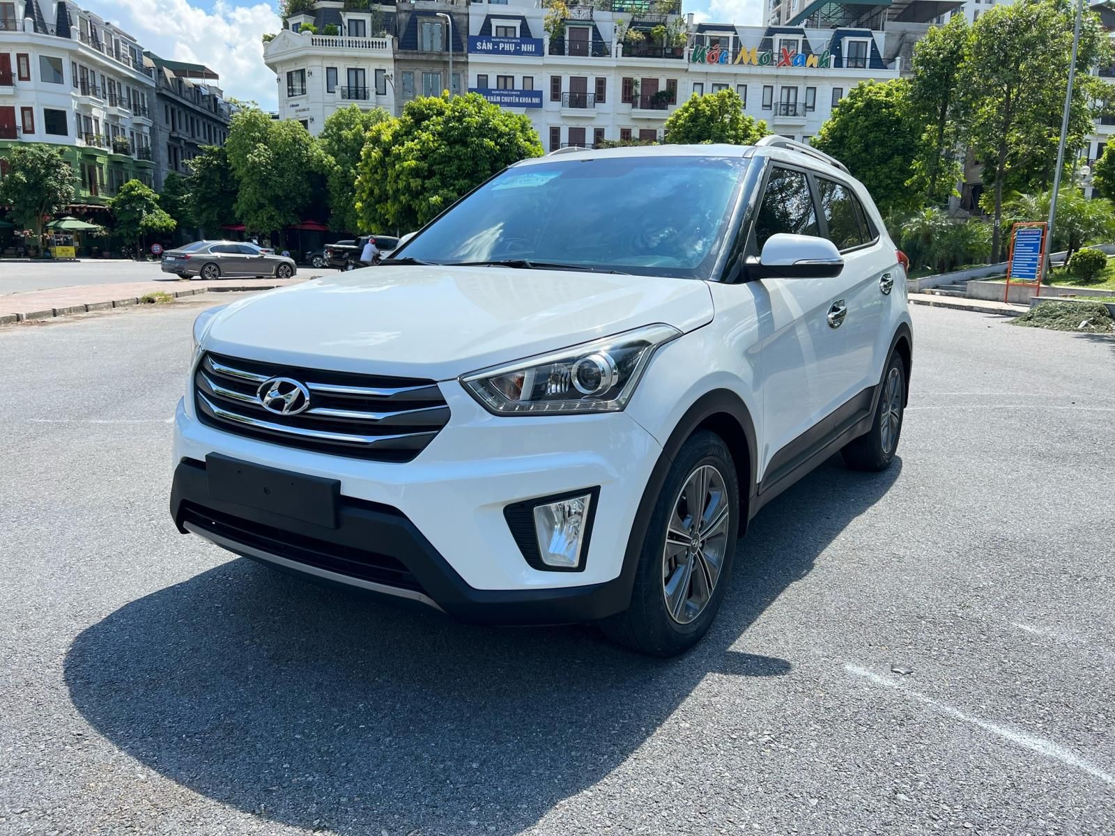 Hyundai Creta 2016 - Cần bán xe màu trắng