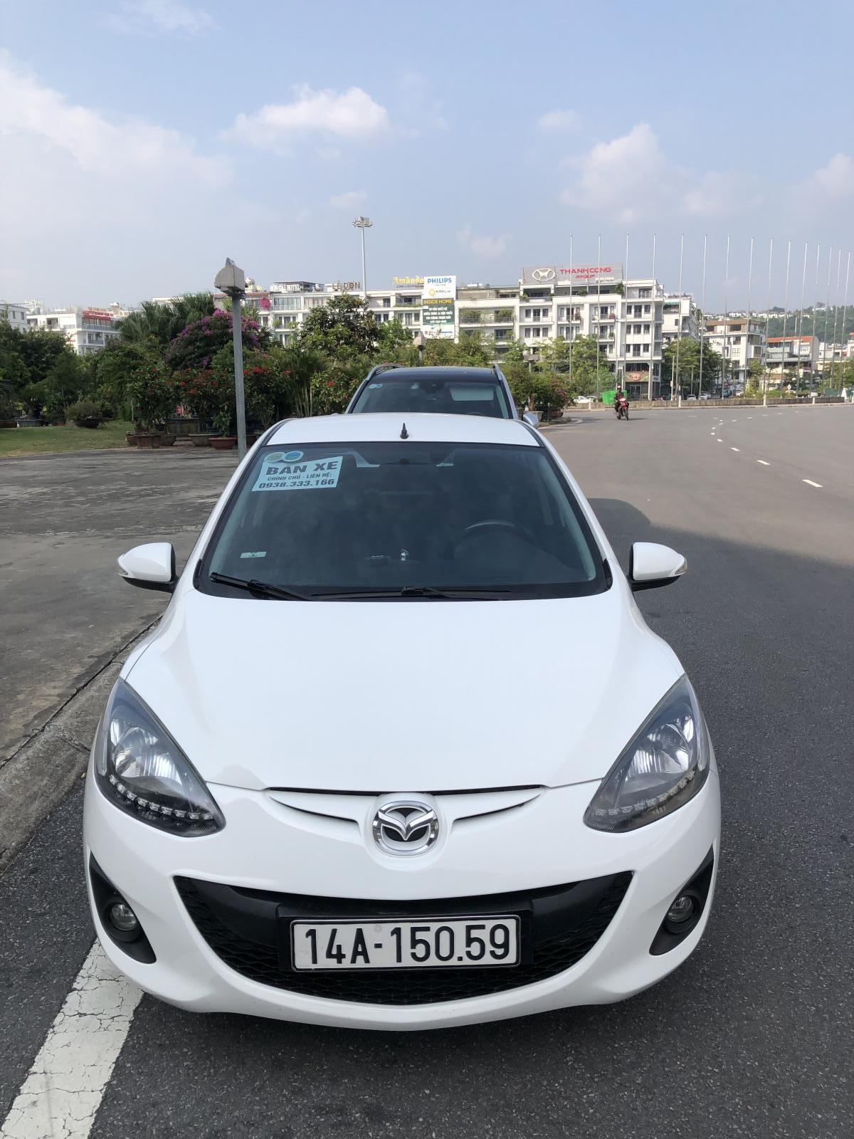 Mazda 2 2015 - Bán xe chính chủ một đời sử dụng cực giữ gìn, giá cực hạt rẻ