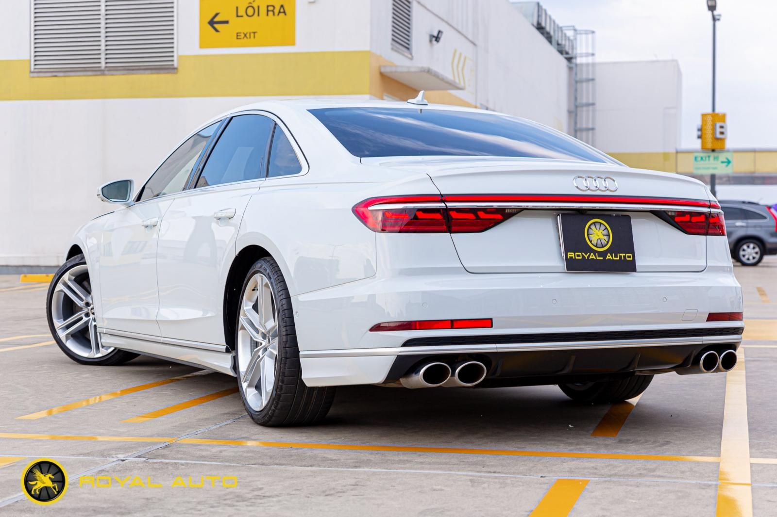 Audi S8 2020 - Sài Gòn - Duy nhất tại Royal Auto - Tặng gói chăm xe 1 năm và phụ kiện 30 triệu