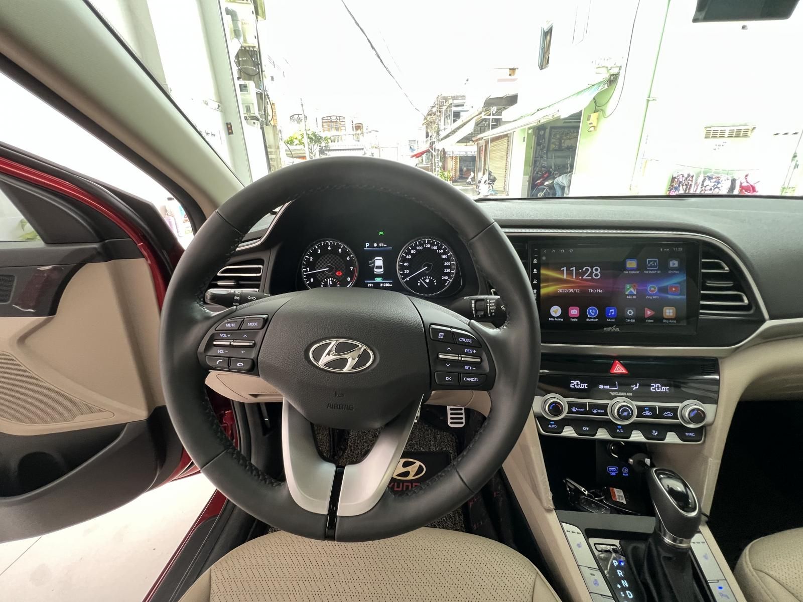 Hyundai Elantra 2020 - Giá chỉ 570tr