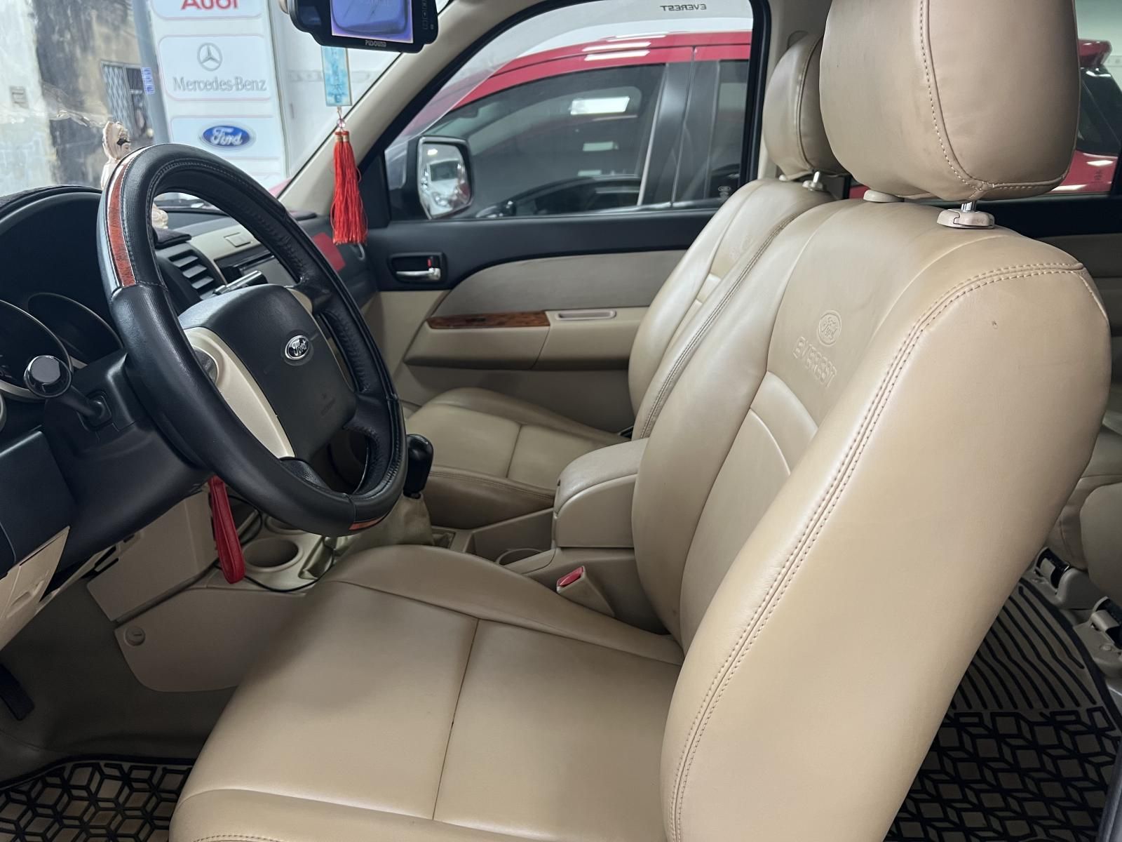 Ford Everest 2010 - Giá 385tr