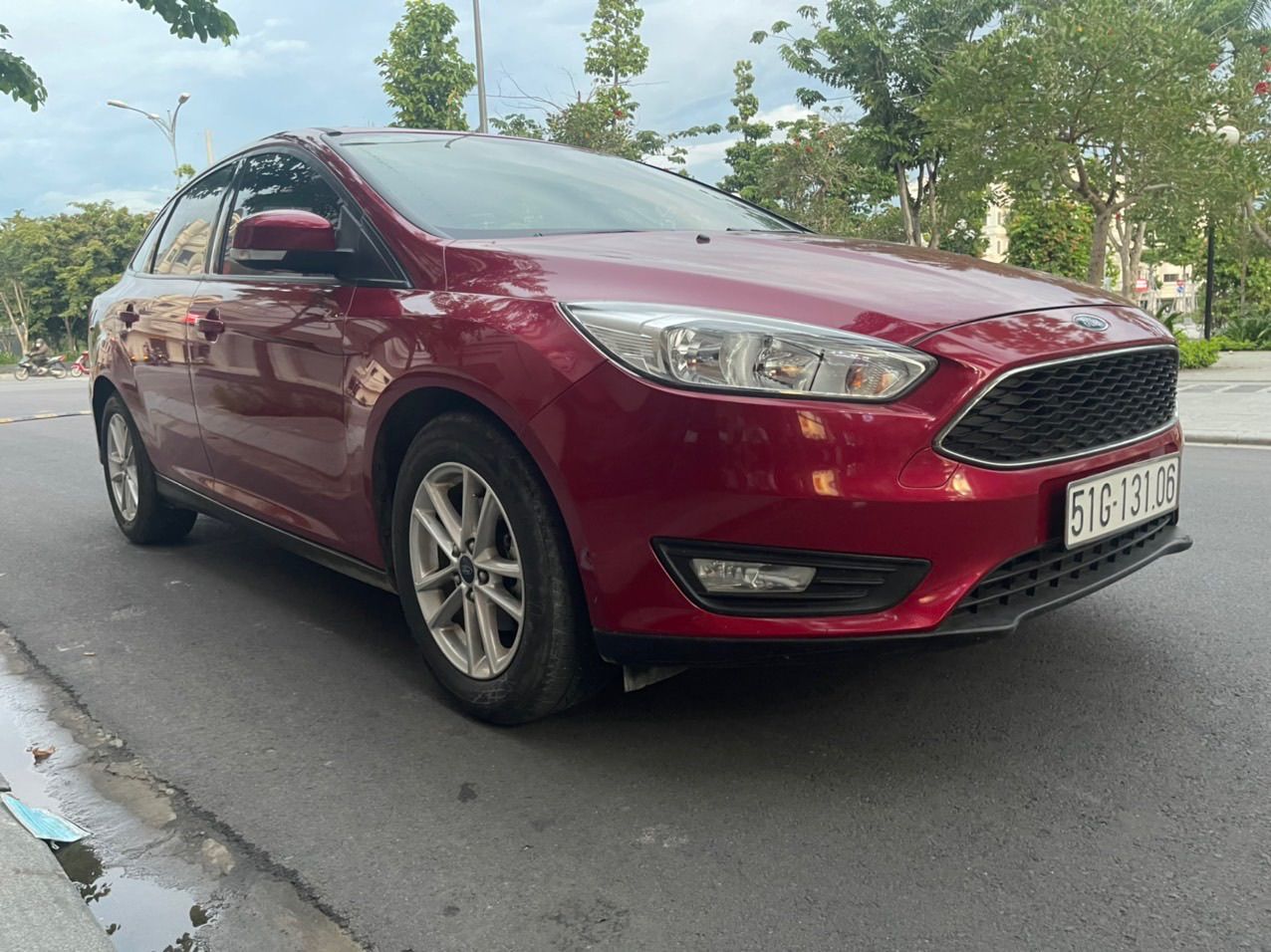 Ford Focus 2017 - Xe 1 chủ đk 2018 biển SG mới 28.000 km, hãng cần bán giá 470tr