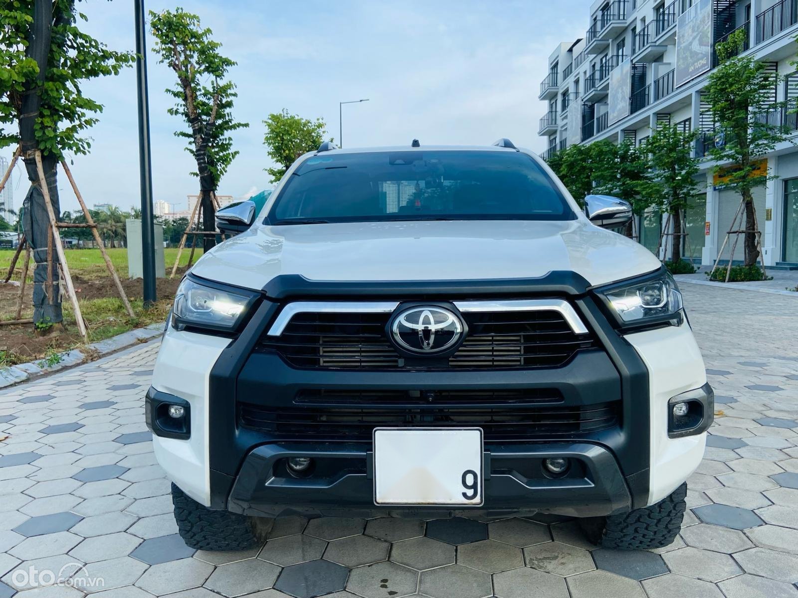 Toyota Hilux 2020 - Nhập khẩu nguyên chiếc giá tốt 1 tỷ 28tr