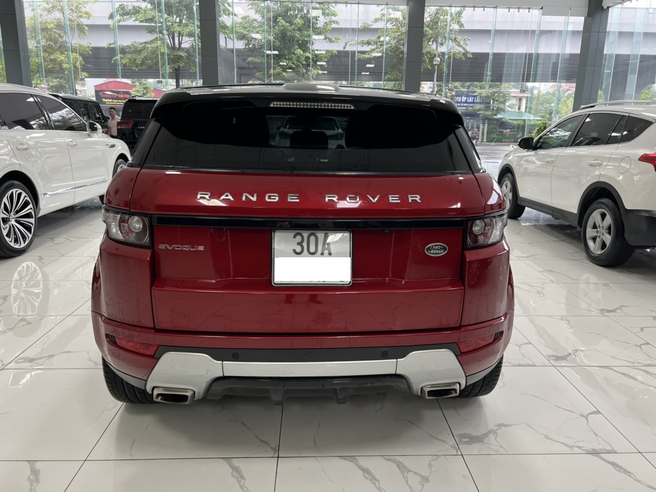 LandRover Evoque Dynamic 2014 - Bán ô tô LandRover Evoque Dynamic sản xuất năm  2014, màu đỏ, nhập khẩu nguyên chiếc