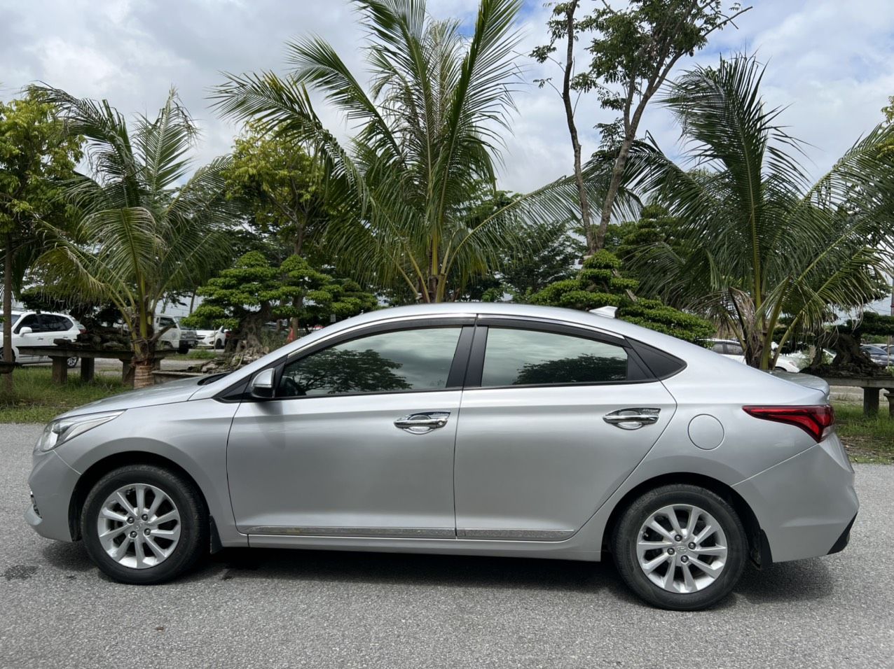 Hyundai Accent 2019 - Bán gấp xe đẹp như mới + bao cam kết đâm đụng ngập nước + hỗ trợ bank 70%