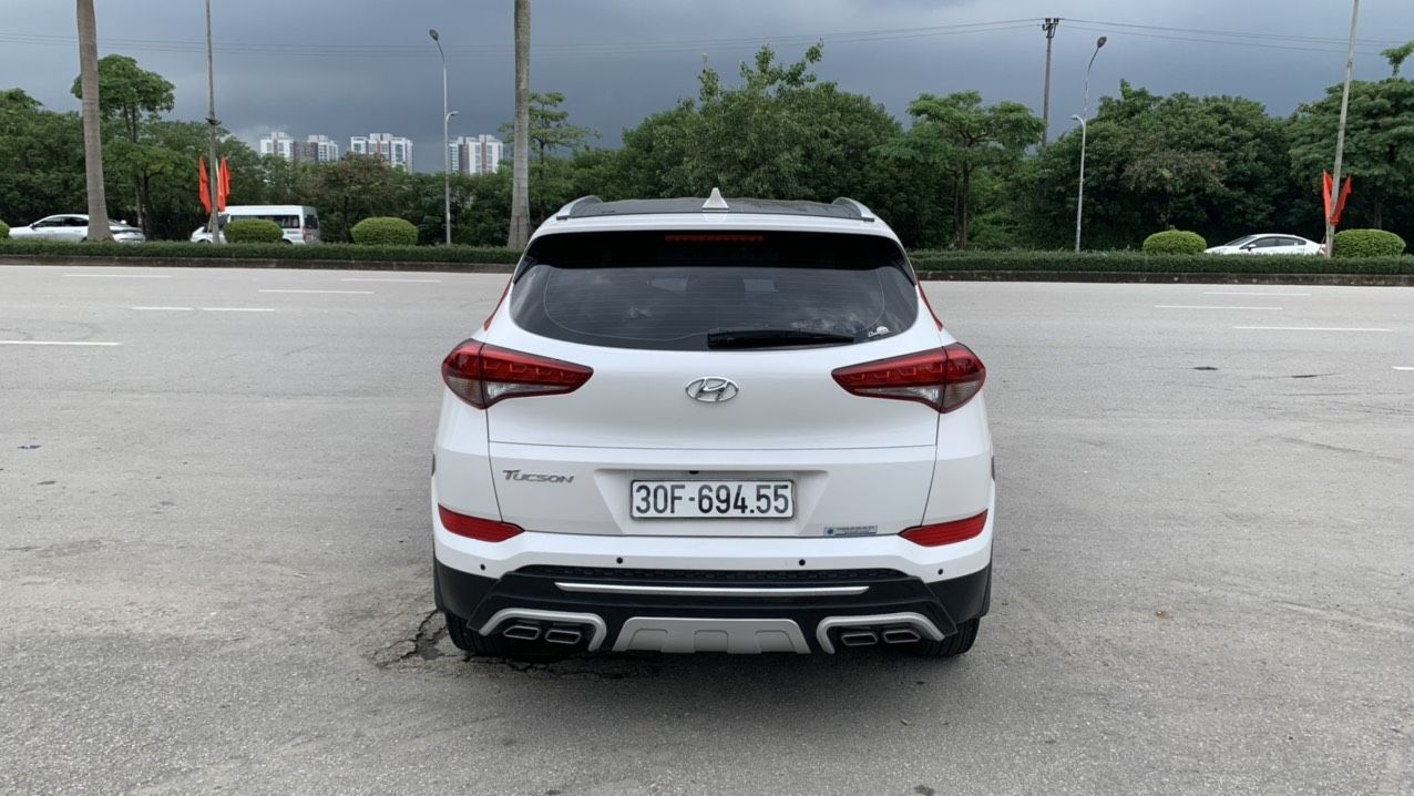 Hyundai Tucson 2019 - Màu trắng