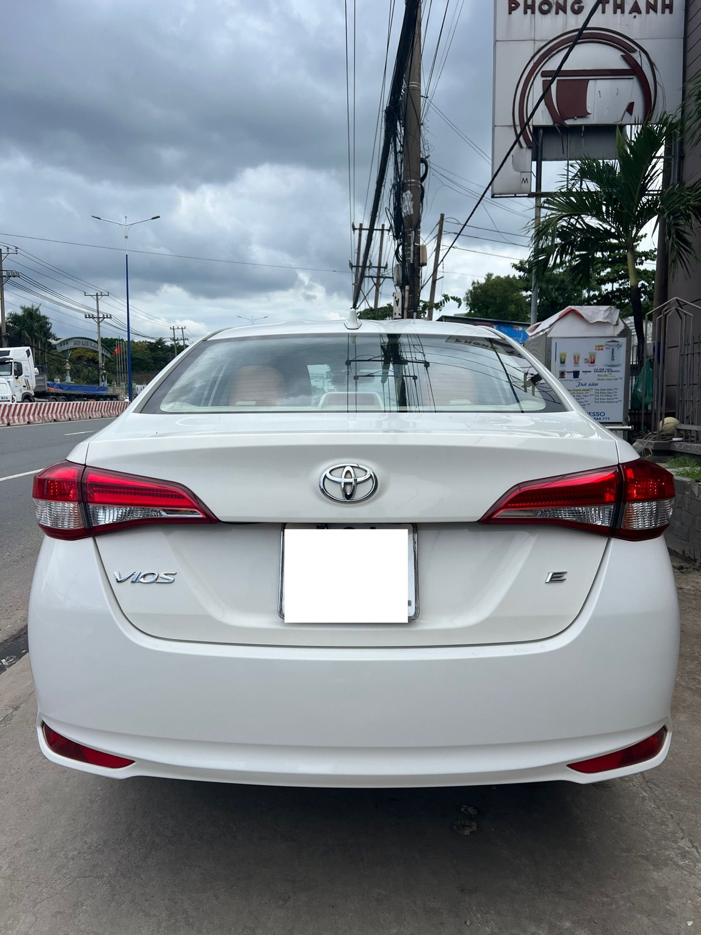 Toyota Vios 2019 - Bán xe số sàn bản 7 túi khí cân bằng điện tử