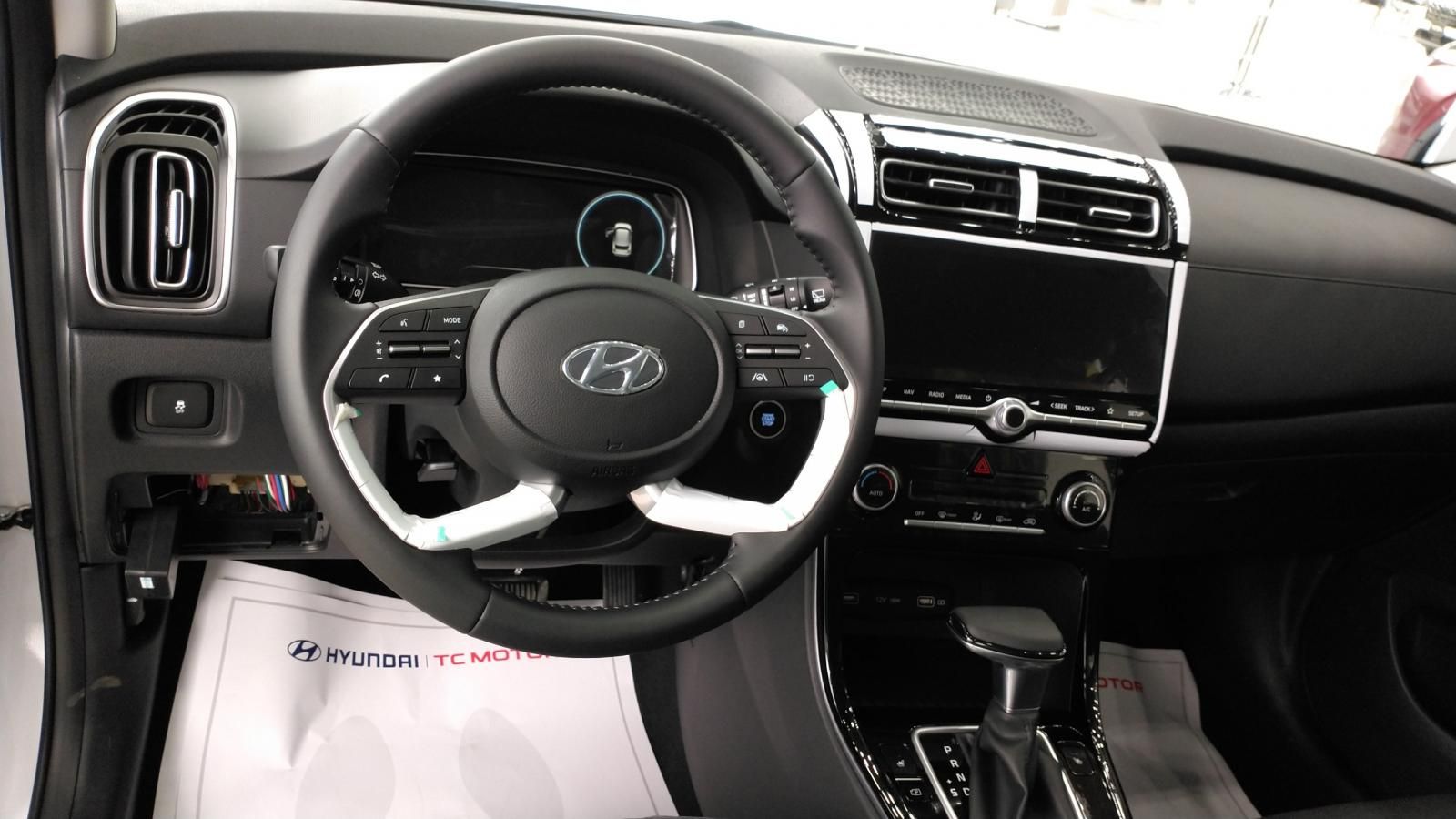 Hyundai Creta 2022 - [Đủ màu giao ngay] Giảm giá tiền mặt trực tiếp + Phụ kiện chính hãng + Thẻ dịch vụ vip 20 triệu 