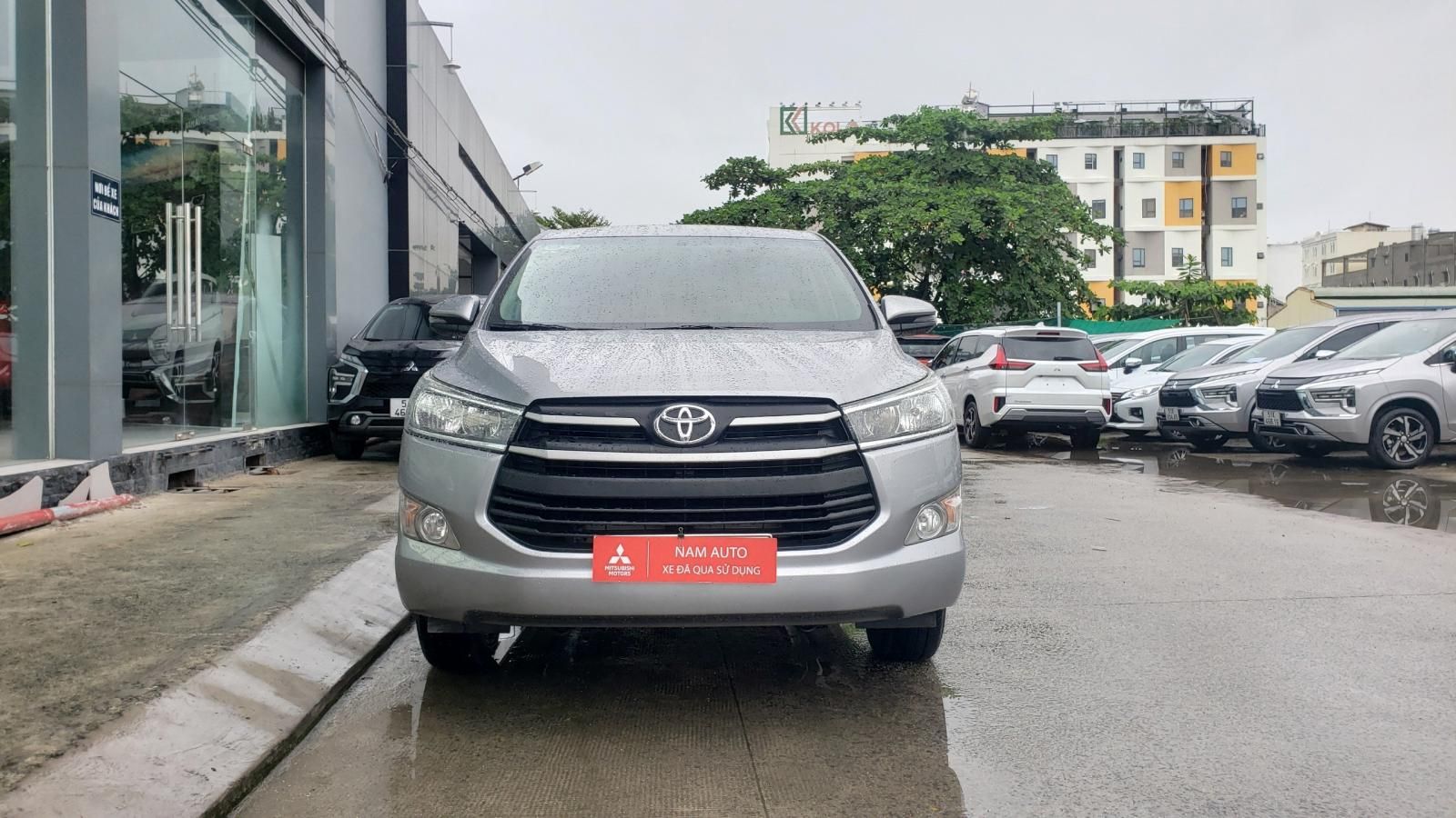 Toyota Innova 2018 - Màu bạc, biển số tỉnh