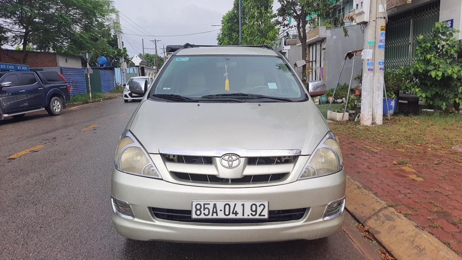 Toyota Innova 2006 - Full option