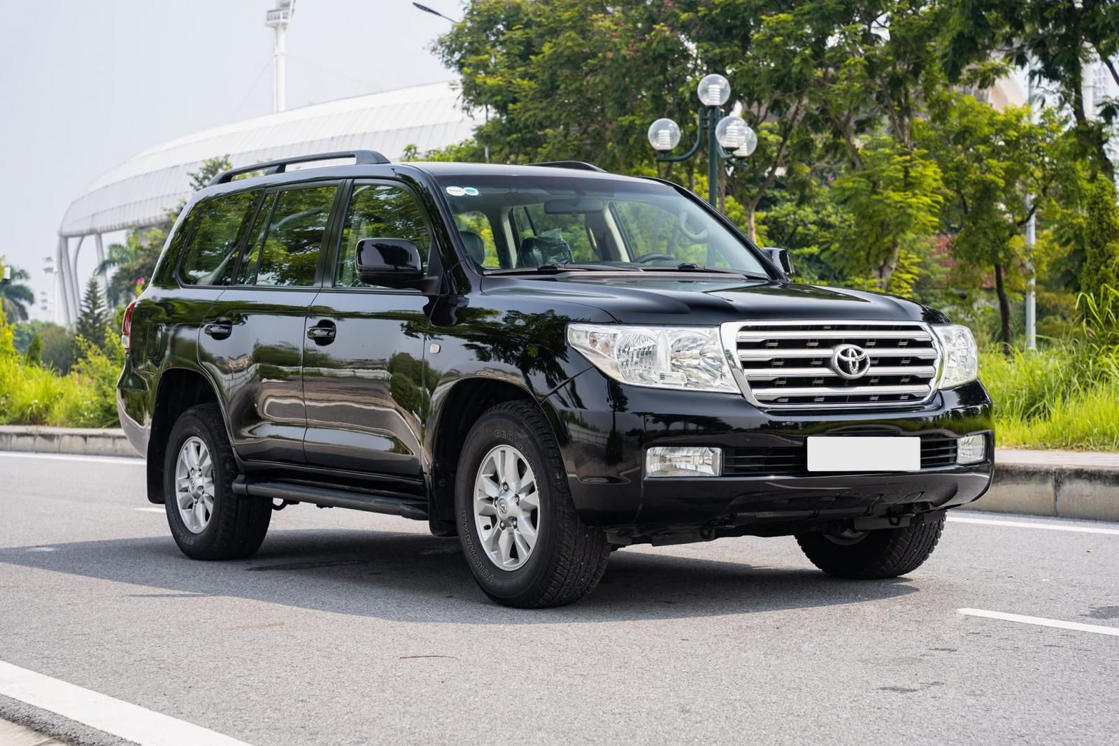 Toyota Land Cruiser 2011 - Màu đen