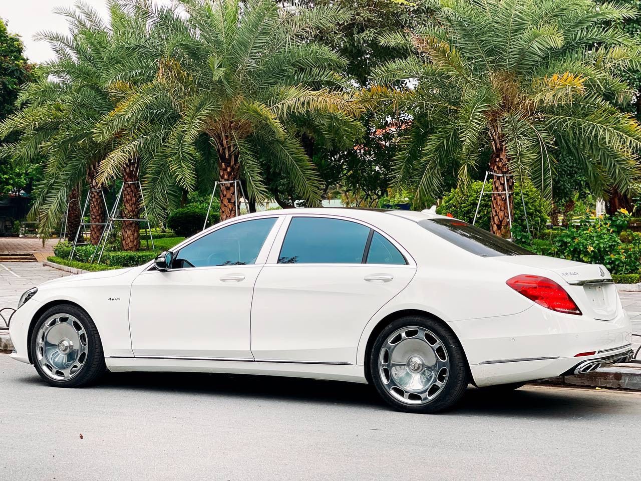 Mercedes-Benz S450 2019 - Màu trắng, nội thất kem