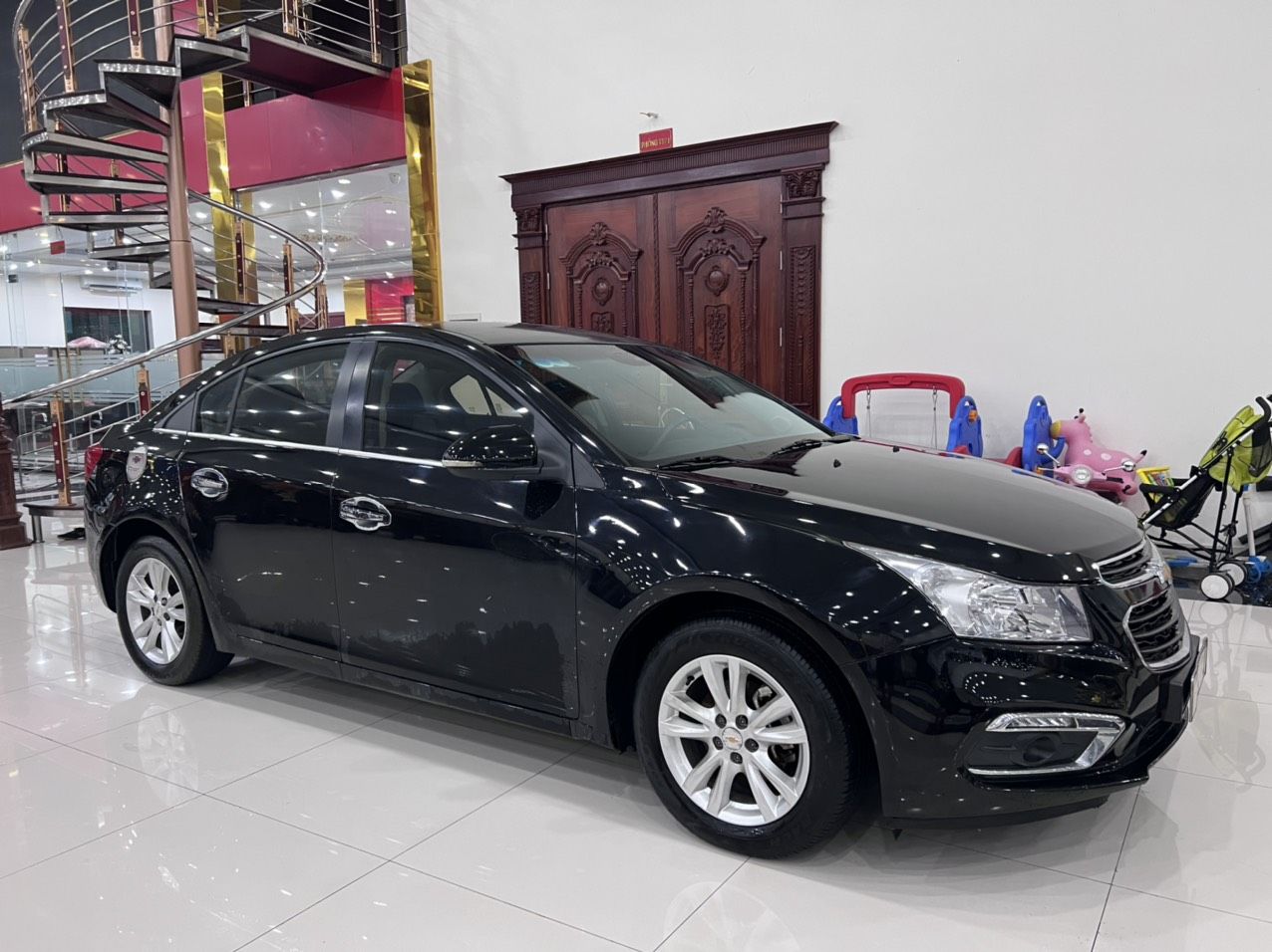 Chevrolet Cruze 2016 - Xe cực đẹp, máy nổ êm gầm bệ chắc chắn, giá tốt nhất thị trường