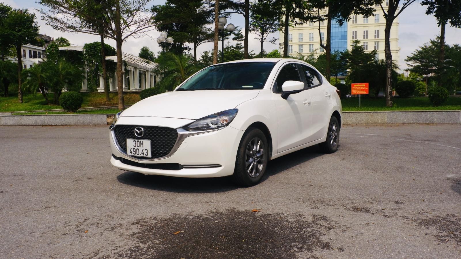 Mazda 2 2021 - Màu trắng, giá 480tr