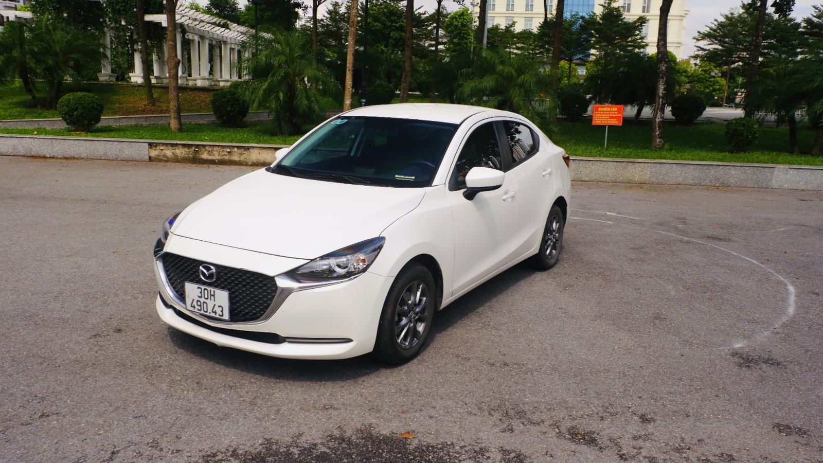 Mazda 2 2021 - Màu trắng, giá 480tr