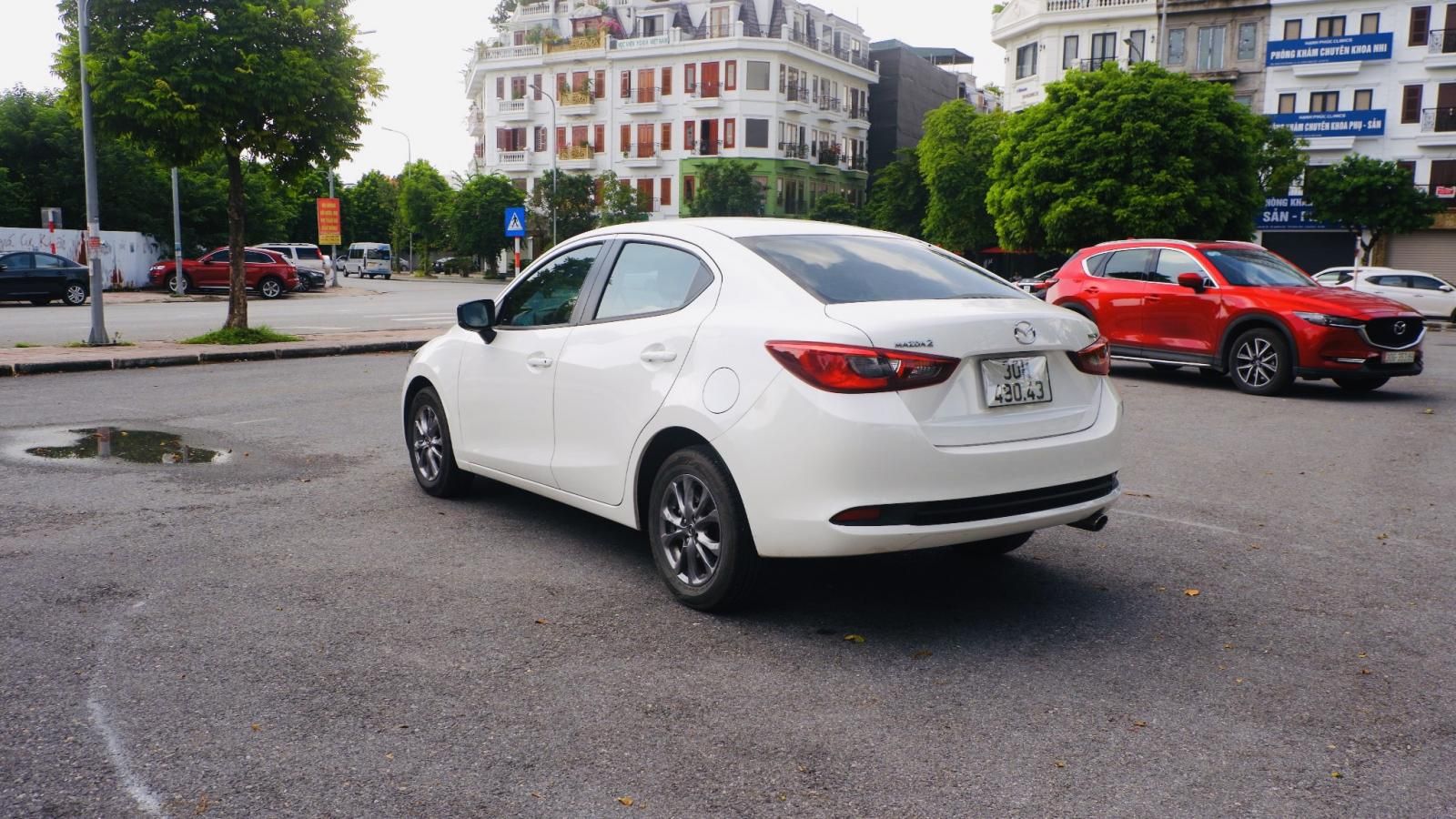 Mazda 2 2021 - Màu trắng, giá 480tr