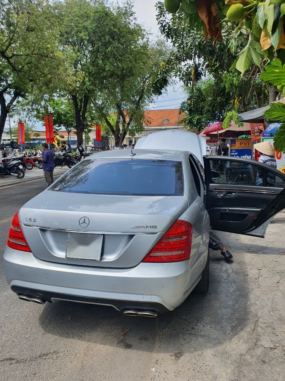 Mercedes-Benz S550 2006 - Bán xe đi cẩn thận, đồ cứng, nội thất zin, giữ kỹ, có bảo hành