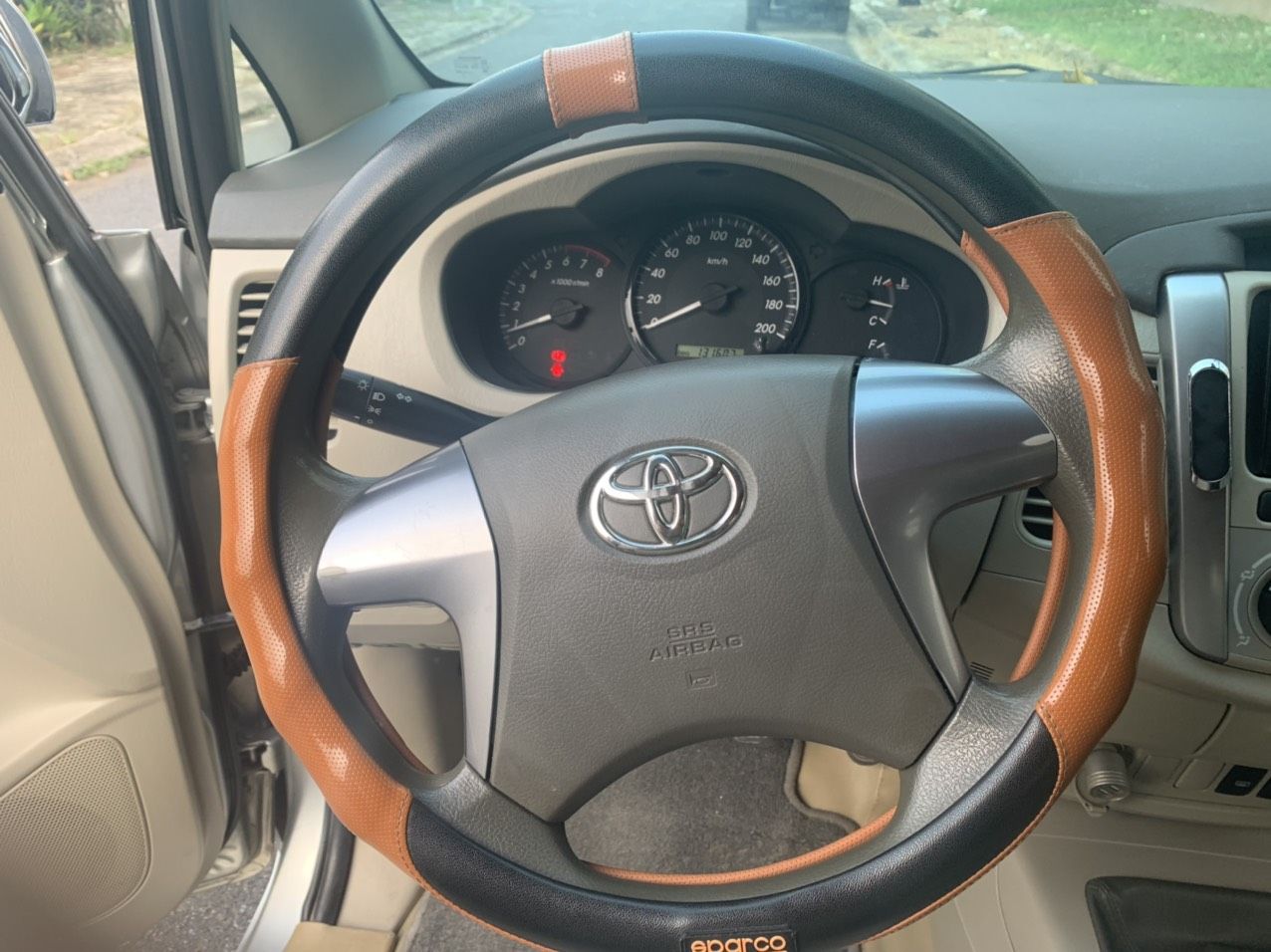 Toyota Innova 2014 - Giá tốt + tặng thẻ bảo dưỡng free 1 năm