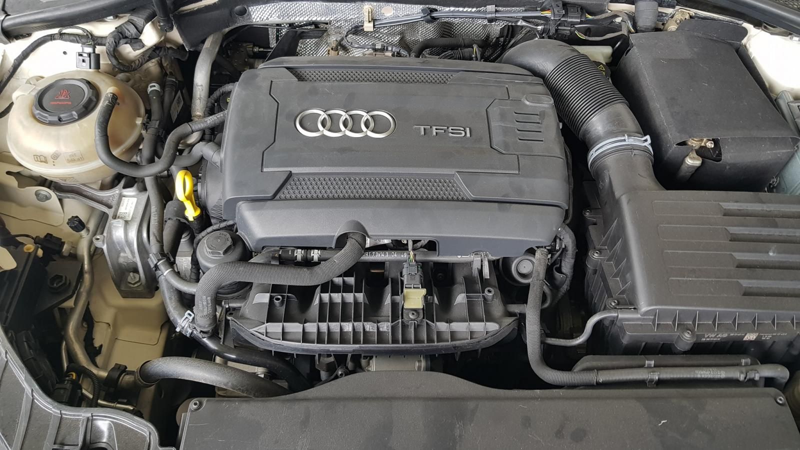 Audi A3 2014 - Màu trắng, nhập khẩu nguyên chiếc