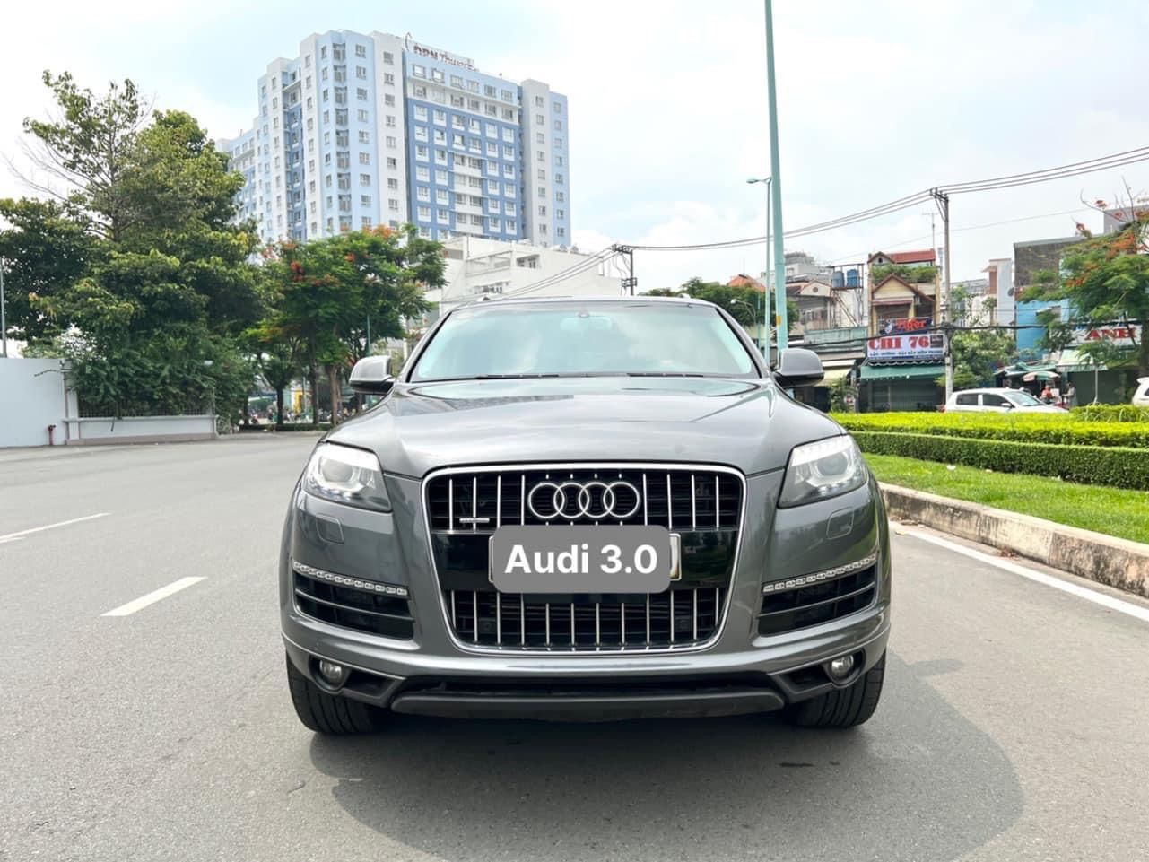 Audi Q7 2012 - Máy 3.0 nhập Đức 2012 loại slier full đồ chơi, màu xám nhà mua mới