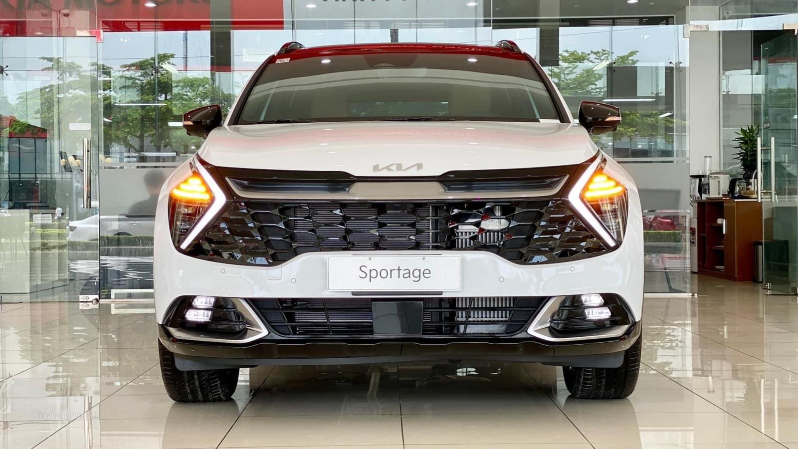 Kia Sportage 2022 - [Sẵn xe – Đủ màu giao ngay] - Quà tặng siêu hấp dẫn + Hỗ trợ ngân hàng 80% - Cam kết giá chuẩn đại lý