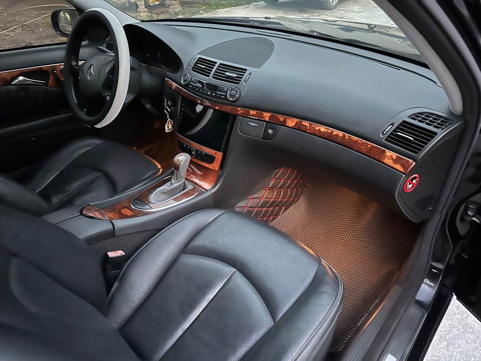 Mercedes-Benz E240 2004 - Xe đẹp chấm hết, biển vip