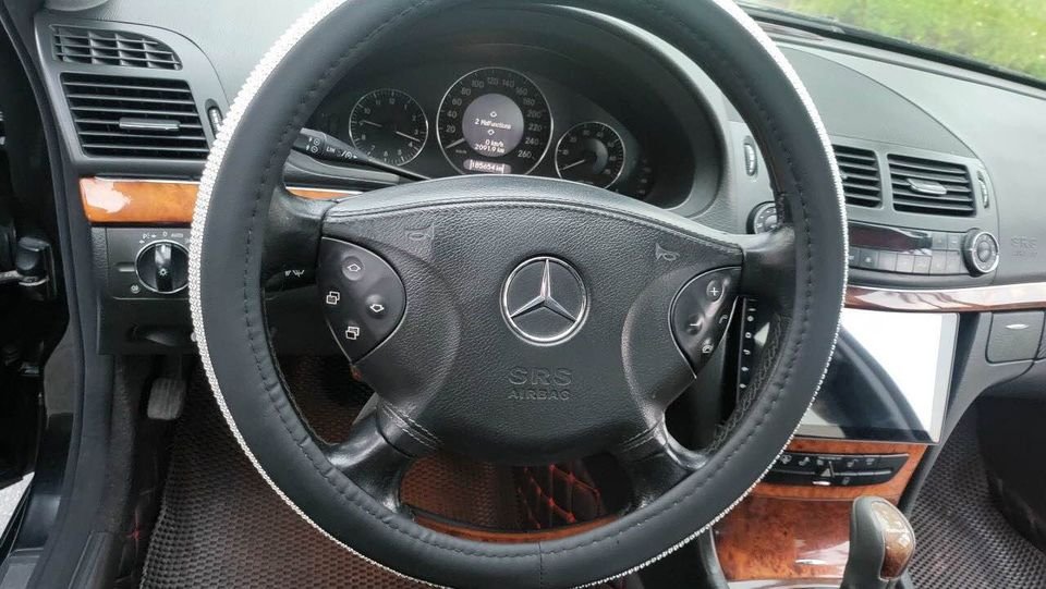 Mercedes-Benz E240 2004 - Xe đẹp chấm hết, biển vip
