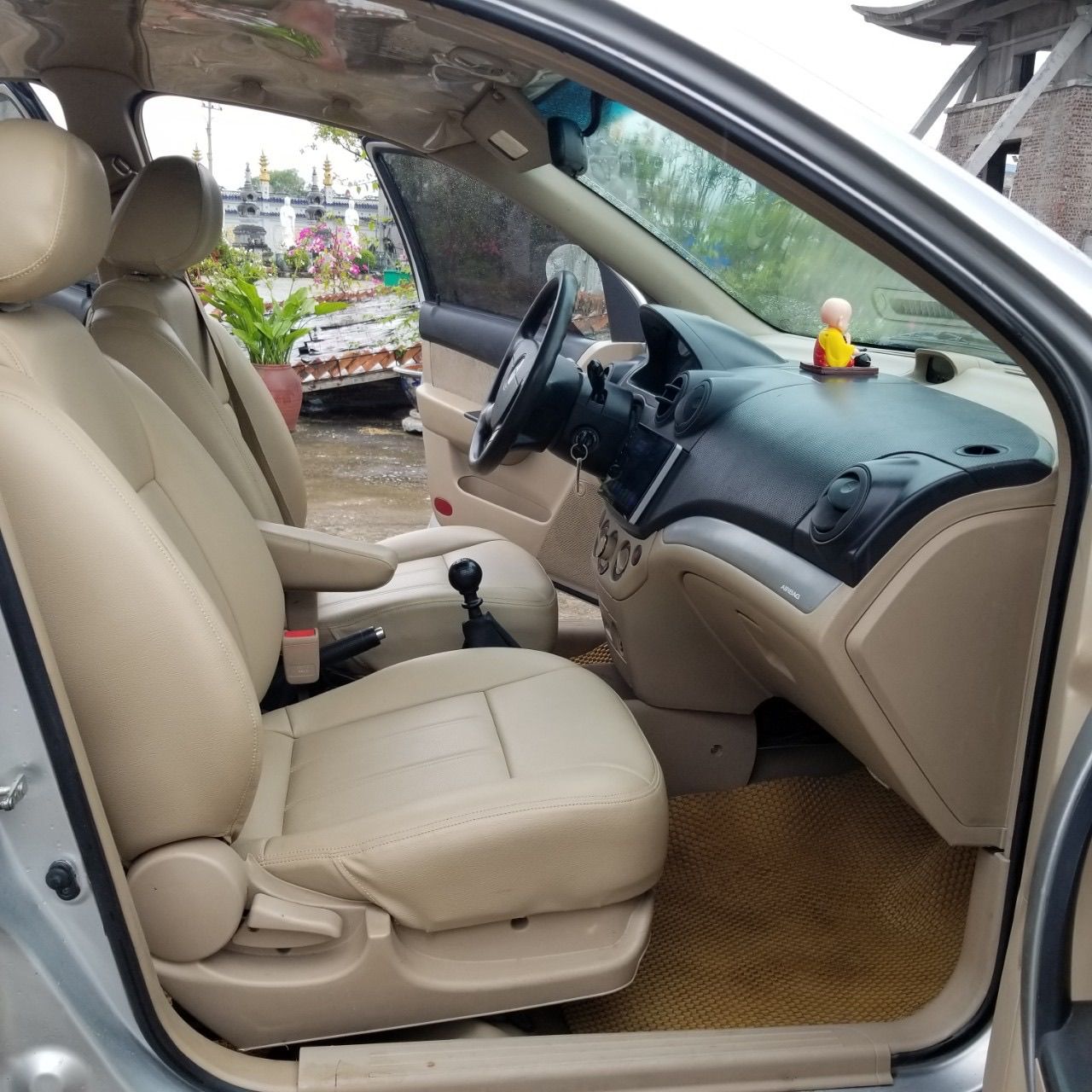Chevrolet Aveo 2016 - Xe tư nhân, màu bạc