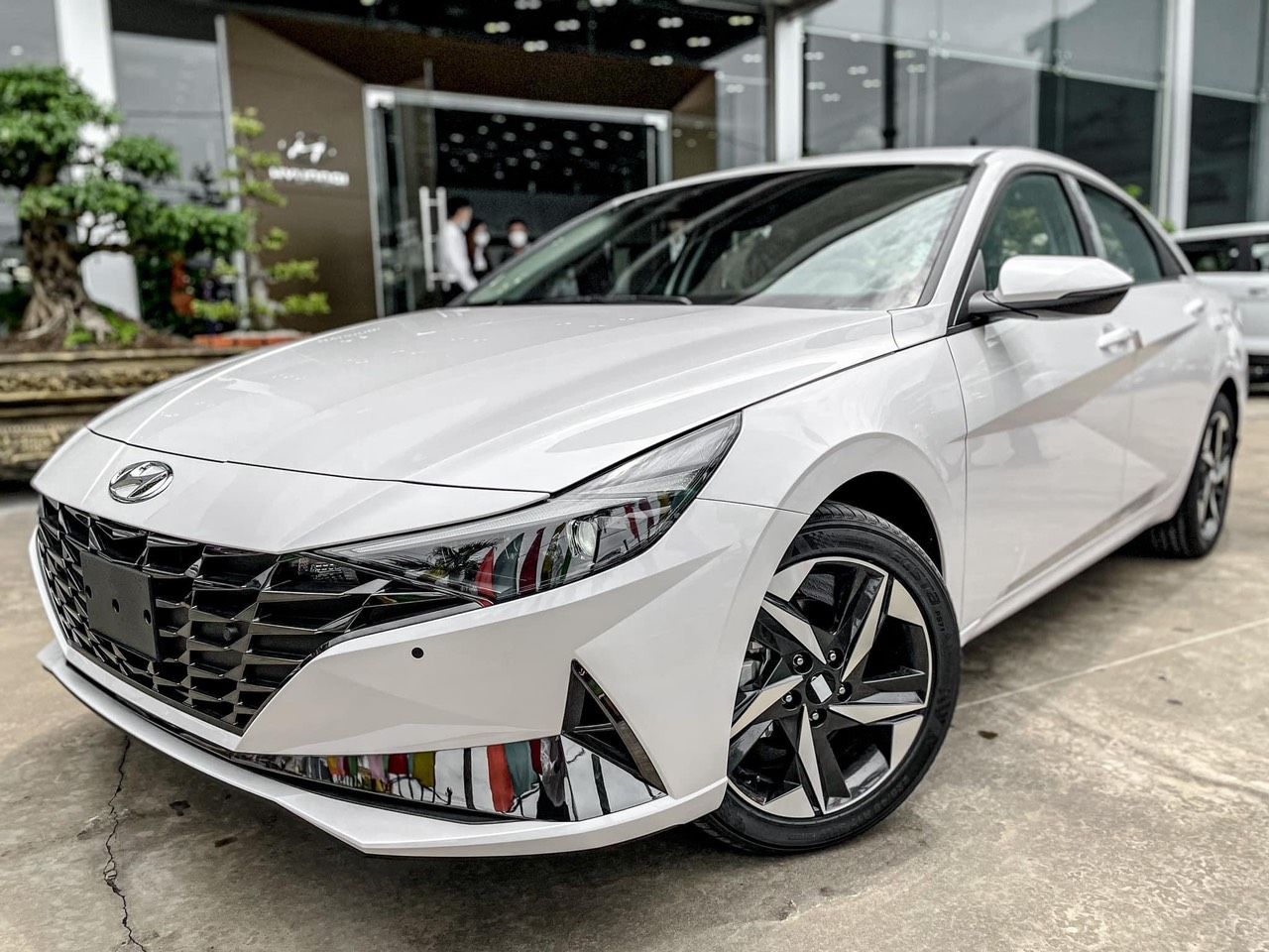 Hyundai Elantra 2022 - Không mê không lấy tiền