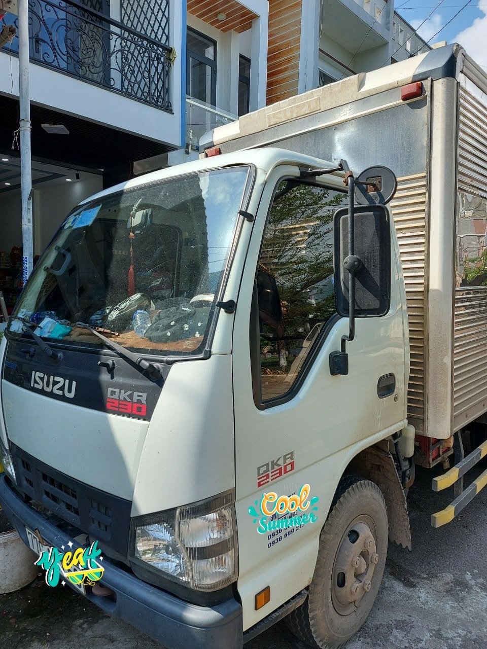 Isuzu QKR 2018 - Thùng kín 2018, tải trọng chở hàng 1,450kg