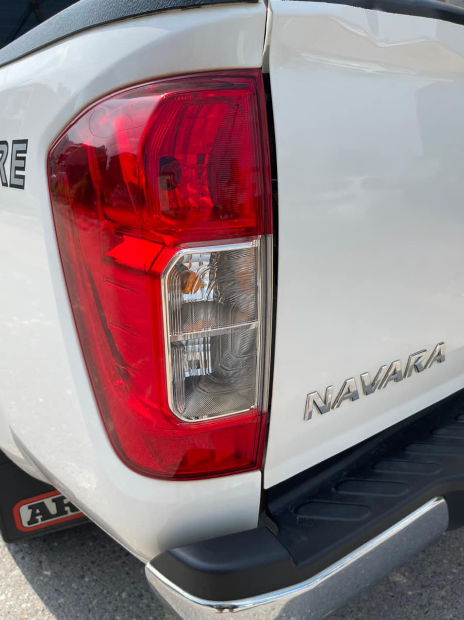 Nissan Navara   2.5 L 4x2 AT - 2020 2020 - Nissan Navara 2020 tại 120
