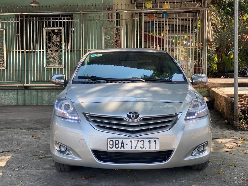 Toyota Vios 2012 - Màu bạc chính chủ, 255 triệu