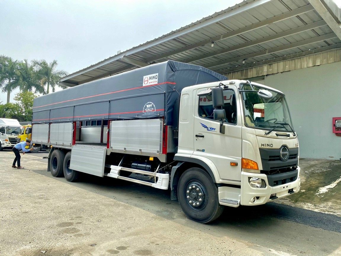 Hino FL 2022 - Xe tải Hino 3 chân 15 tấn 2022